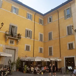 New! Bellissimo Palazzofranchi Pantheon Apartment Rome